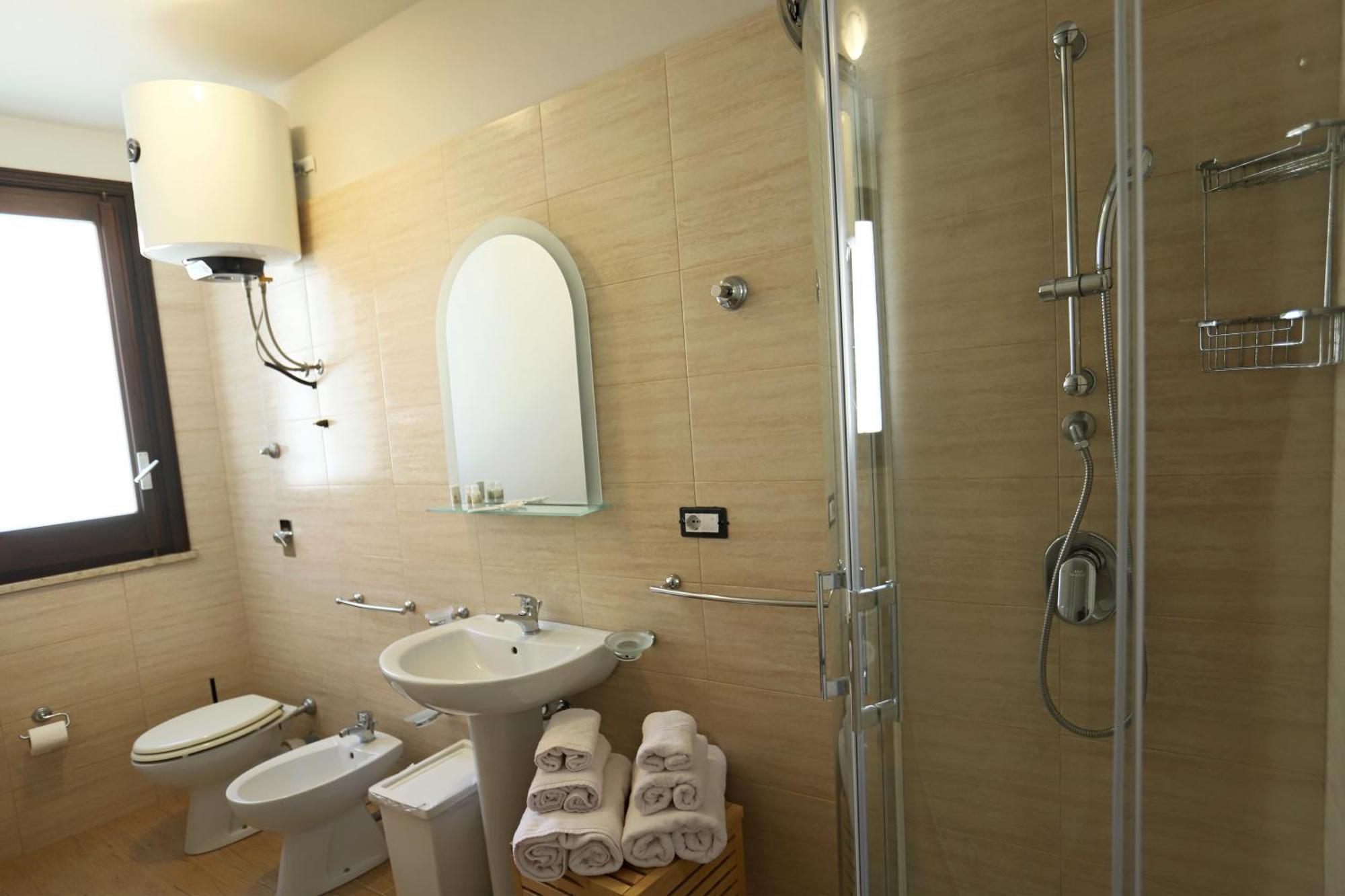 Guest house Le Chiavi - *